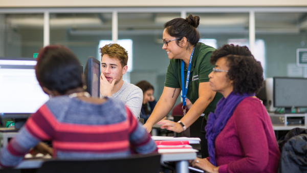 Google Offers Free AI Tools and Training for College Students Worldwide