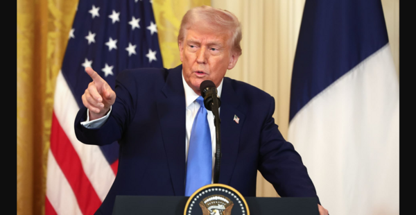 Trump Vows Tariffs on Canada and Mexico Despite Delay