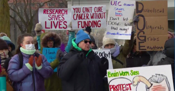 Article image for Chicago Academics Rally Against Federal Research Cuts, Judge Blocks NIH Cuts
