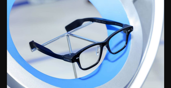 Alibaba Unveils Quark AI Glasses with Language Model Integration