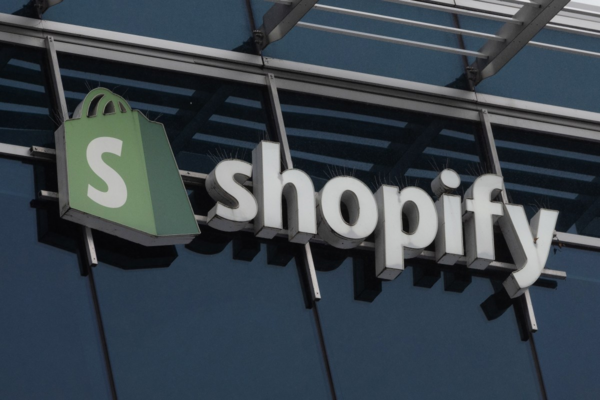 Shopify CEO Mandates AI Consideration Before Hiring, Embracing Automation