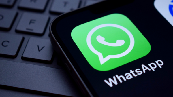 Article image for EU Orders Meta to Restore Free Third-Party AI Access to WhatsApp, Rejecting Fee-Based Alternative