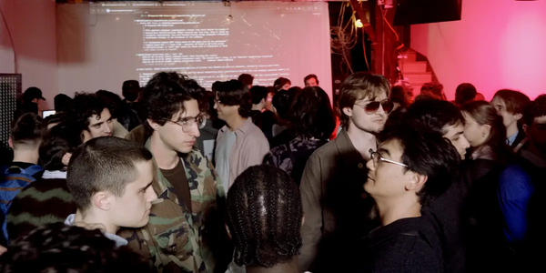Article image for Hundreds Pack NYC Gallery for 'AI Psychosis Summit' Celebrating Creative and Cultural Side of Artificial Intelligence