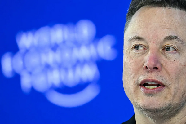 Musk Praises Anthropic as 'AI Leader' While SpaceX Hosts Rival's $40B Infrastructure Deal