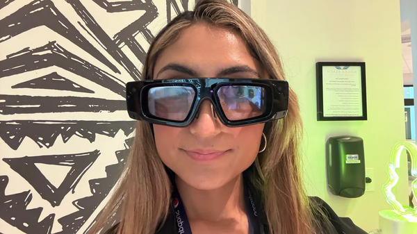 Snap's New AR Spectacles Impress With Crisp Visuals and Gesture Controls, But Bulky Design Keeps Them Out of Mainstream Hands