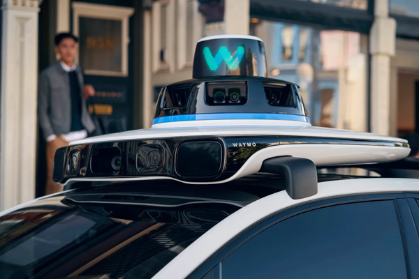 Waymo Plans Commercial Robotaxi Service Launch in London by 2026