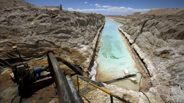 Indigenous Resistance Mounts Against AI-Fueled Mining in Chilean Deserts