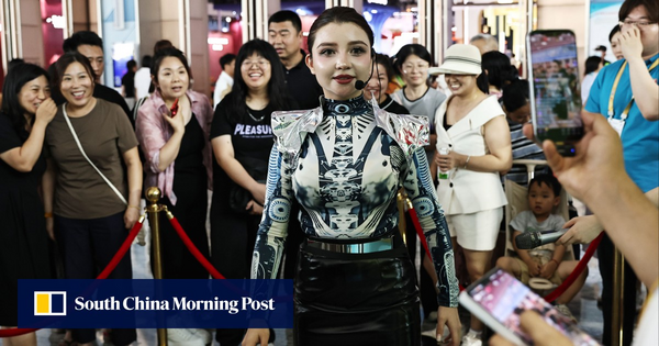 Article image for Chinese Workers Embrace AI With Striking Confidence as Less Than 10% Fear Job Losses, UCL Survey Reveals