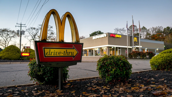 Article image for McDonald's Tests Google-Powered AI Drive-Thru 'Archy' at 5 U.S. Locations, Completing 90% of Orders Without Human Help