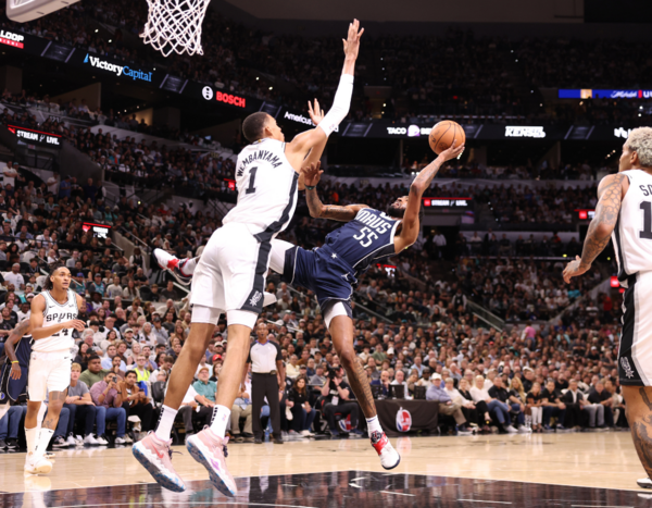 Article image for NBA Embraces GenAI for Multilingual Game Highlights Commentary