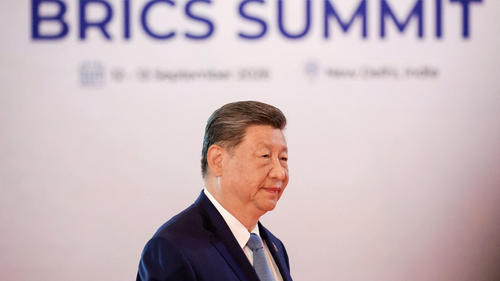 Xi Says China Will Lead BRICS AI Cooperation, Launch Open-Source Community
