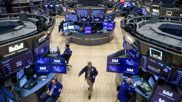 Software Stocks Crash as Anthropic's New AI Tool Claude Cowork Sparks Automation Fears