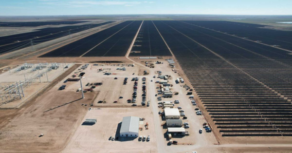 Texas Shines Bright: Massive 600 MW Solar Farm Powers State's Renewable Future