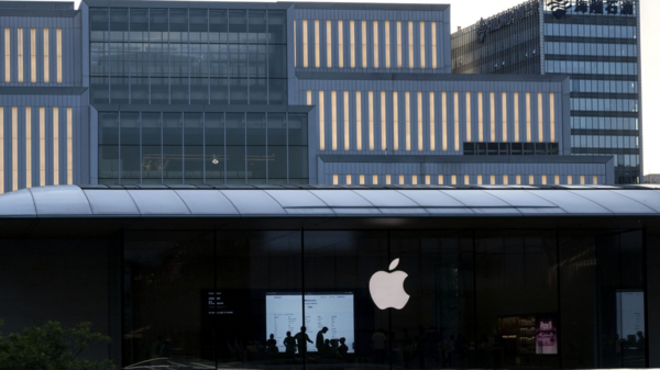 Apple's China Dependence: A Double-Edged Sword for Tech Giant