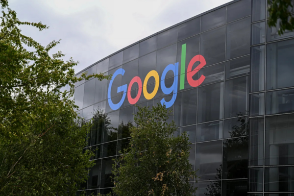 Big Tech Ramps Up AI Investments to $325 Billion Despite Monetization Hurdles