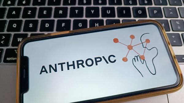 Article image for Anthropic Files Confidential IPO Paperwork With SEC, Joining Wave of Major Tech Listings Expected in 2026