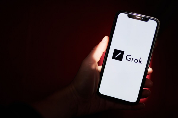 Article image for xAI Launches Grok Build, Entering AI Coding Race Against Anthropic's Claude