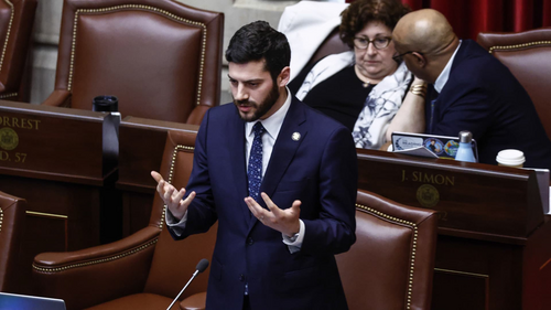 AI Super PAC Launches First Midterm Attack Against New York Democrat Over Safety Protocol Bill